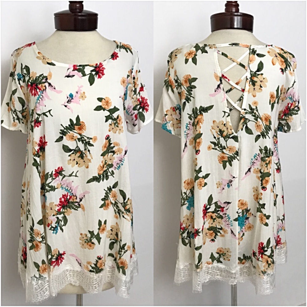 📍SALE Relaxed Flowy Floral Lace Hem Tunic SML - Picture 4 of 8